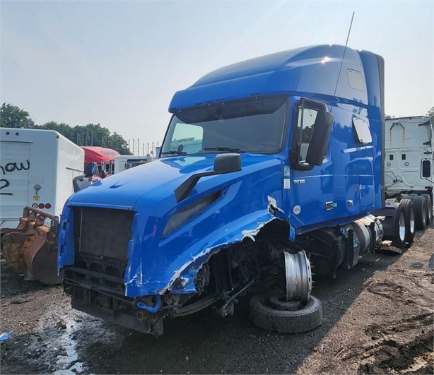 2021 VOLVO VNL Used Cab Truck / Trailer Components for sale