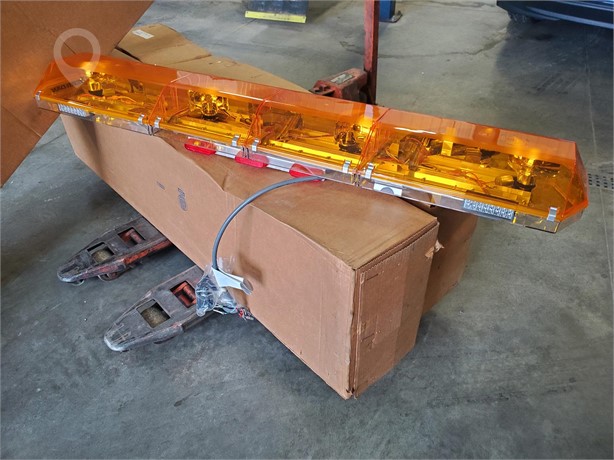 JERR-DAN 58" LIGHT BAR Used Other Truck / Trailer Components auction results