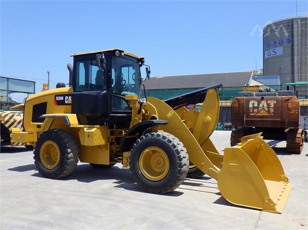 2016 CATERPILLAR 926M Used Wheel Loaders for sale