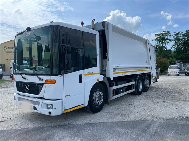 2009 MERCEDES-BENZ ECONIC 2633 Used Refuse Municipal Trucks for sale