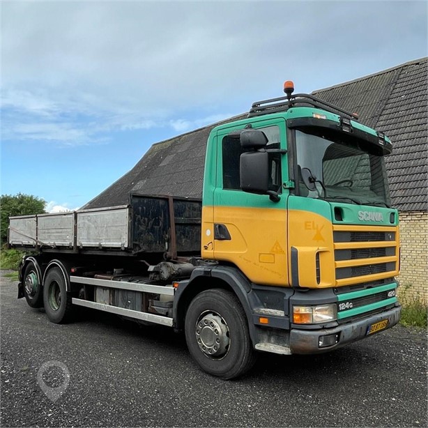 2000 SCANIA P124G420 Used Dropside Flatbed Trucks for sale