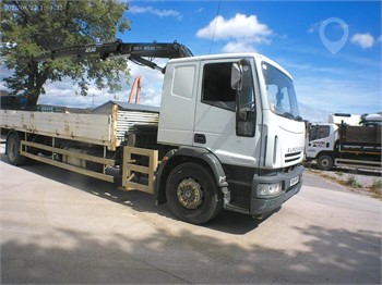 2004 IVECO EUROCARGO 180E23 Used Crane Trucks for sale