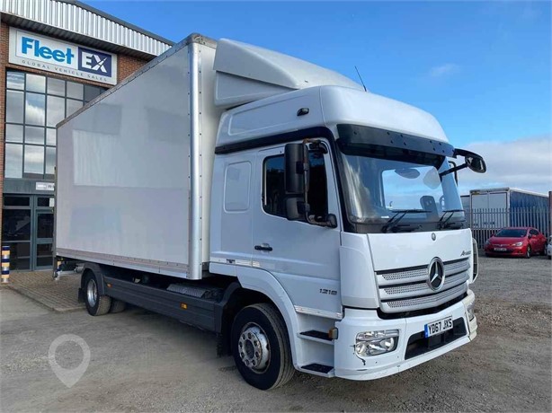 2017 MERCEDES-BENZ ATEGO 818 Used Box Trucks for sale
