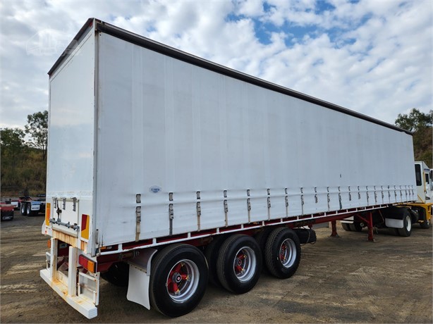 2010 MAXITRANS SEMI Used Curtainsider Trailers for sale