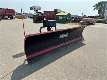 HINIKER 9' POLY C-PLOW Used Plow Truck / Trailer Components for sale