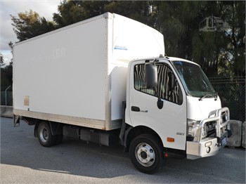 2016 HINO 155 Used Crane Trucks for sale