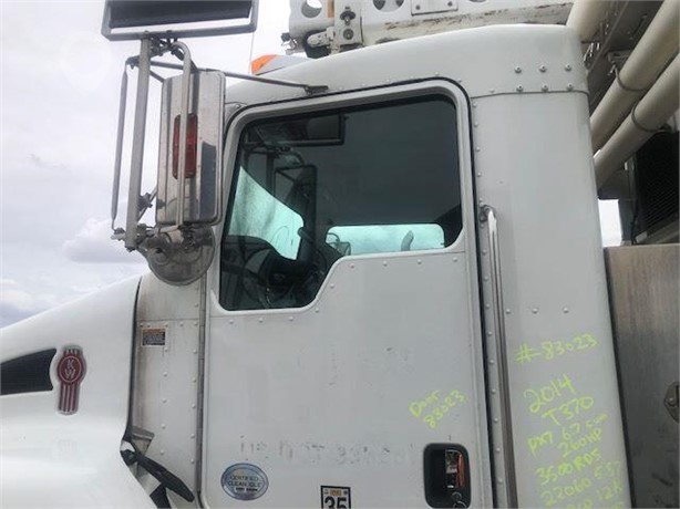 2014 KENWORTH T370 Used Glass Truck / Trailer Components for sale