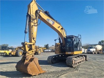 2018 CATERPILLAR 335F LCR Used Tracked Excavators for sale