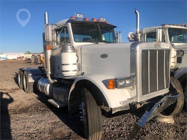 2000 PETERBILT 379 Used Grill Truck / Trailer Components for sale