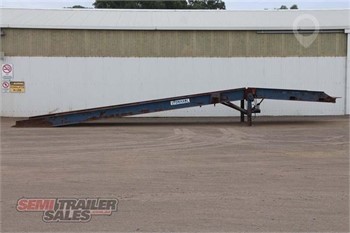 LYONHAUL SEMI ADJUSTABLE LOADING RAMP Used Ramps Truck / Trailer Components for sale