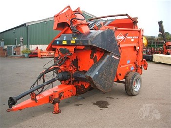 2018 KUHN PRIMOR 3570M Used Bale Shredders & Spreaders Hay and Forage Equipment for sale