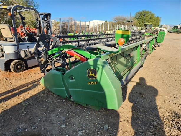 2019 JOHN DEERE 635F Used Platform Headers Harvesters for sale