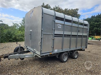 2006 IFOR WILLIAMS DP120G-12 Used Livestock Trailers for sale
