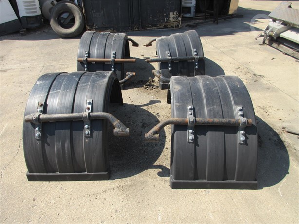 POLY FENDERS Used Other Truck / Trailer Components for sale