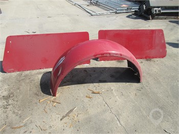 PETERBILT FENDER (RIGHT SIDE) Used Other Truck / Trailer Components for sale