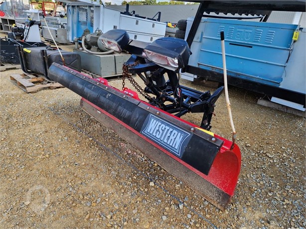 WESTERN 8' SNOW PLOW Used Other Truck / Trailer Components auction results
