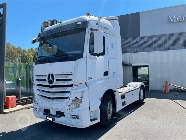 2013 MERCEDES-BENZ ACTROS 1851 Used Tractor with Sleeper for sale