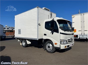 2011 HINO 300 614 Used Refrigerated Trucks for sale