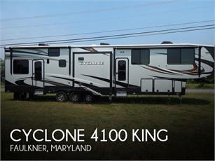 Heartland Cyclone 4100 Toy Haulers For