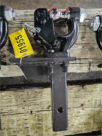 PINTLE HITCH Used Other Truck / Trailer Components auction results