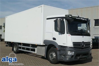 2019 MERCEDES-BENZ 1833 Used Box Trucks for sale