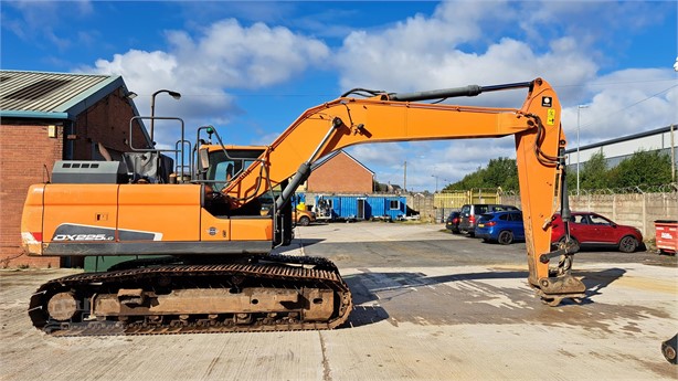 2019 DOOSAN DX225 LC-5 Used Crawler Excavators for sale