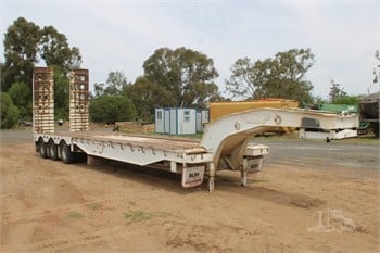 2004 DRAKE TRI AXLE Used Low Loaders for sale