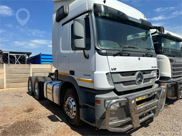 2015 MERCEDES-BENZ ACTROS 2654 Used Tractor with Sleeper for sale