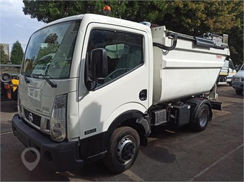 2011 NISSAN NT400 Used Other Vans for sale