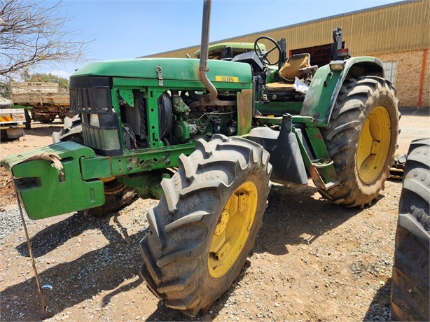 2000 JOHN DEERE 6610 Used 100 HP to 174 HP Tractors for sale