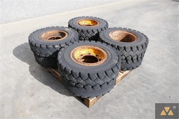 KENDA 7.50-15 Gebraucht Reifen LKW- / Anhängerkomponenten zum verkauf