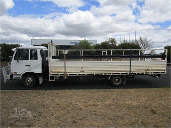 2006 NISSAN MK240 Used Tray Trucks for sale