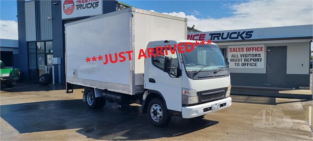 2010 MITSUBISHI FUSO CANTER 2.0 Used Pantech Trucks for sale