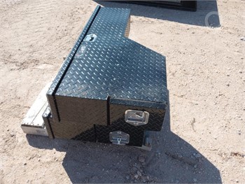 (2) OVER FENDER TOOLBOXES Used Tool Box Truck / Trailer Components auction results