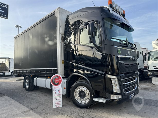 2014 VOLVO FH13.500 Used Curtain Side Trucks for sale