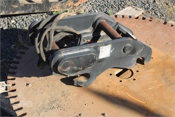 2016 CATERPILLAR BACKHOE QUICK HITCH Used Hitch for sale