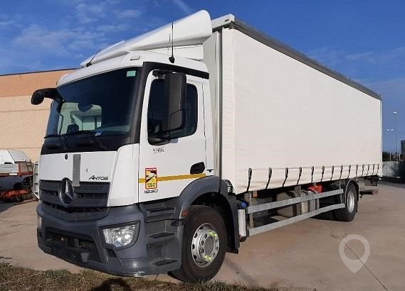 2017 MERCEDES-BENZ ANTOS 1830 Used Curtain Side Trucks for sale