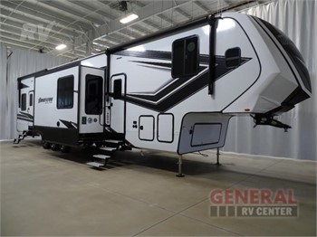 Grand Design Toy Haulers For In