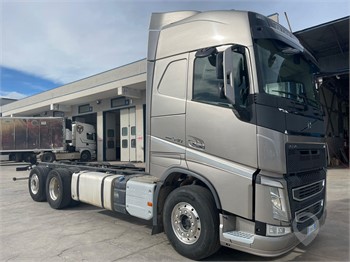 2018 VOLVO FH13.540 Used Chassis Cab Trucks for sale