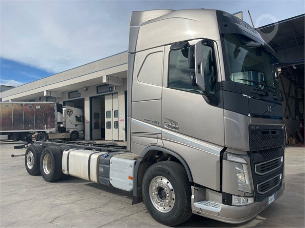 2018 VOLVO FH13.540 Used Chassis Cab Trucks for sale