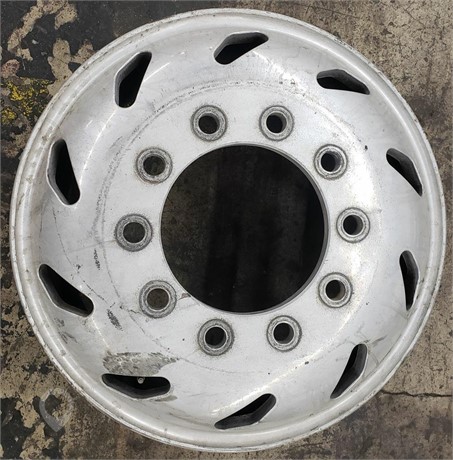 HUB PILOT 22.5 X 8.25 Used Wheel Truck / Trailer Components for sale