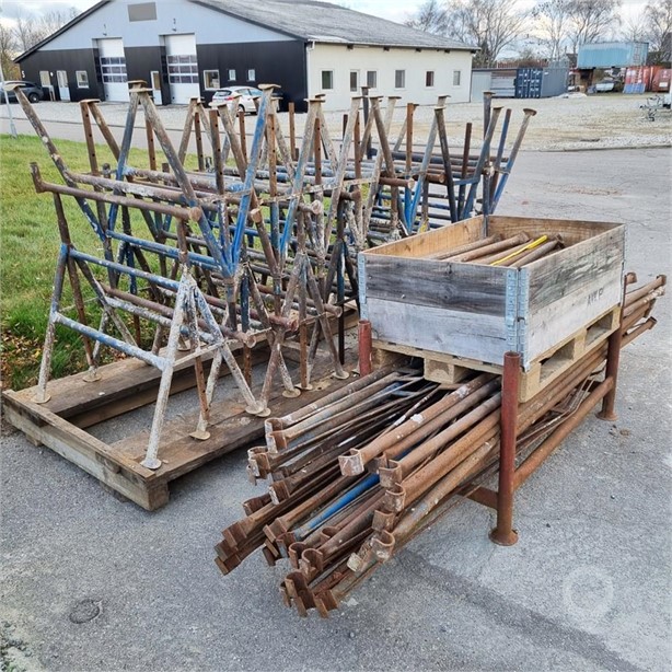 Used Ladders / Scaffolding Shop / Warehouse for sale