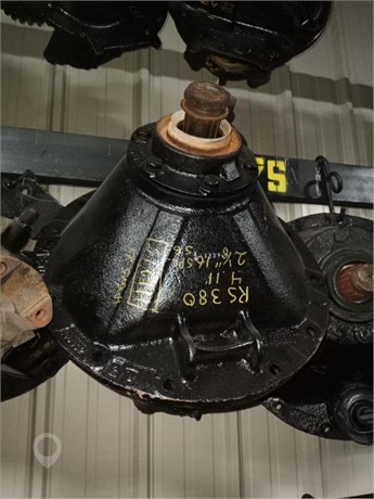 2000 EATON RS380 Used Differential Truck / Trailer Components for sale
