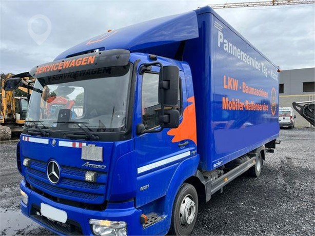 2017 MERCEDES-BENZ ATEGO 821 Used Box Trucks for sale