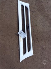 2000 ISUZU NQR Used Grill Truck / Trailer Components for sale