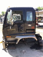 2005 CHEVROLET T7500 Used Cab Truck / Trailer Components for sale