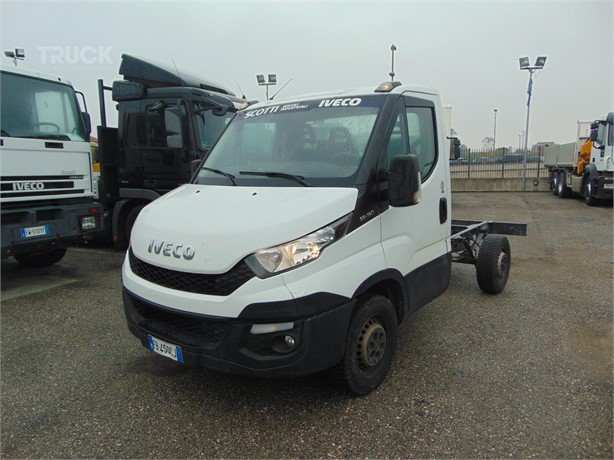 2017 IVECO DAILY 35-150 Used Fahrgestell mit Führerhaus zum verkauf