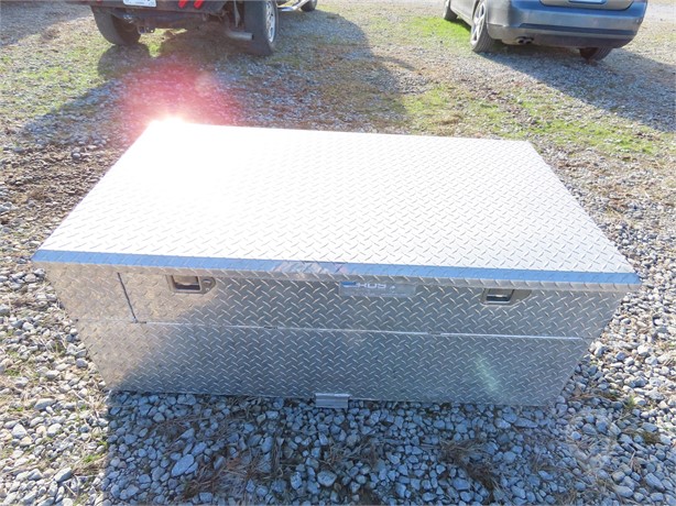 2012 RDS MANUFACTURING AUXILIARY TANK/TOOLBOX Used Tool Box Truck / Trailer Components auction results