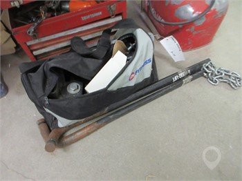 EAZ-LIFT ANTI SWAY HITCH Used Other Truck / Trailer Components auction results