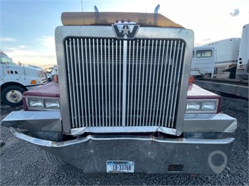 1996 WESTERN STAR 4900 Used Grill Truck / Trailer Components for sale